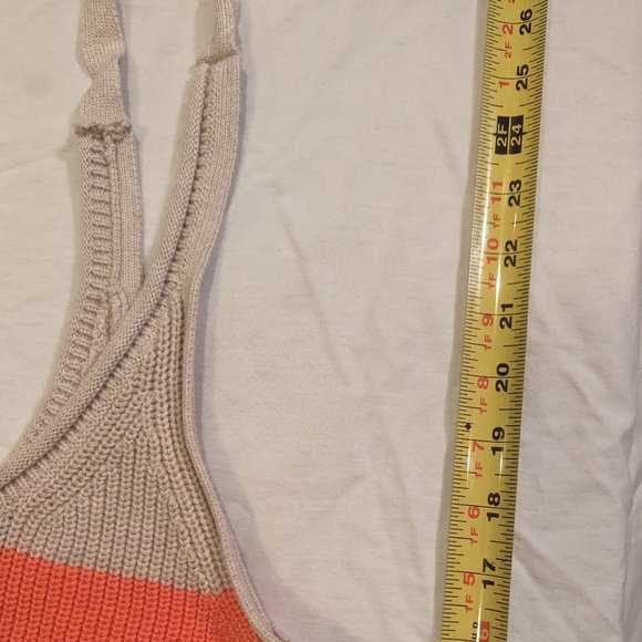 Gap Size L striped sweater tank with shoulder ties - Picture 6 of 7